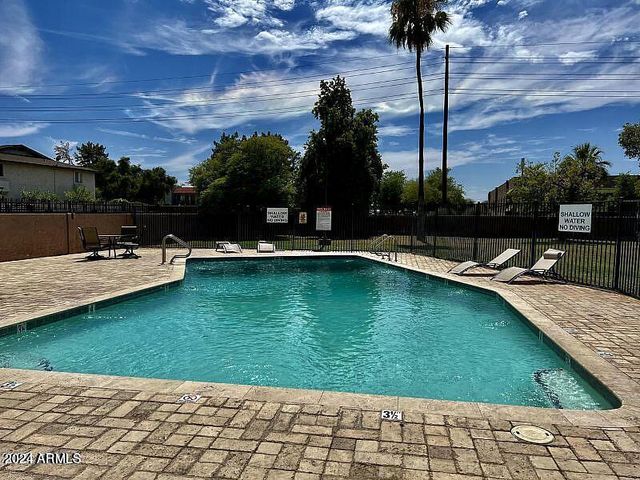 1827 E KIRKLAND Lane D, Tempe, AZ 85281