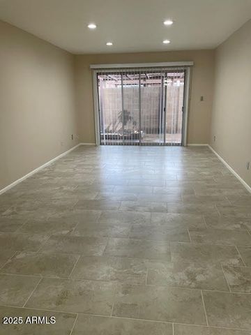 1827 E KIRKLAND Lane D, Tempe, AZ 85281
