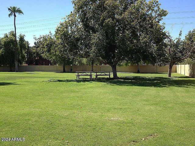 1827 E KIRKLAND Lane D, Tempe, AZ 85281