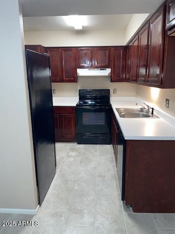 1827 E KIRKLAND Lane D, Tempe, AZ 85281
