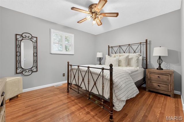 30 Wexford Green, Maryville, IL 62062