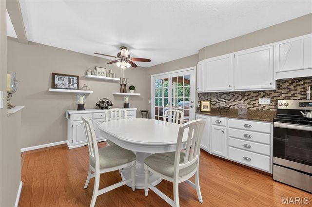 30 Wexford Green, Maryville, IL 62062