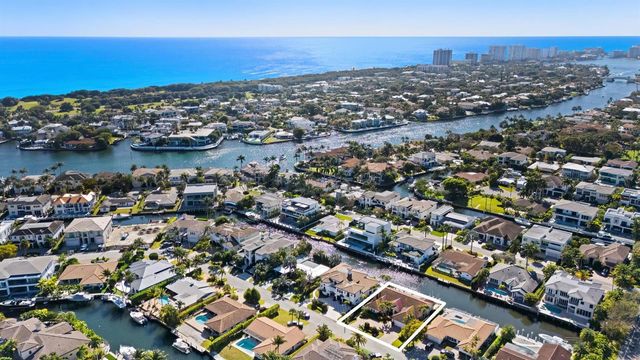 520 Phillips Drive, Boca Raton, FL 33432