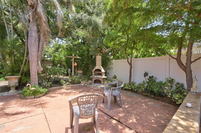 2730 SUNSET BEACH DRIVE, Venice, FL 34293