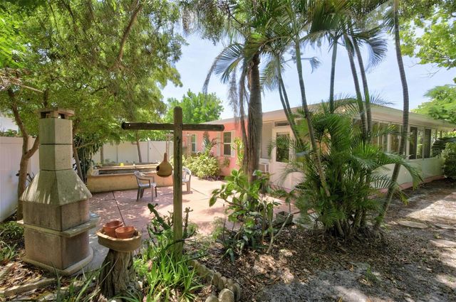 2730 SUNSET BEACH DRIVE, Venice, FL 34293