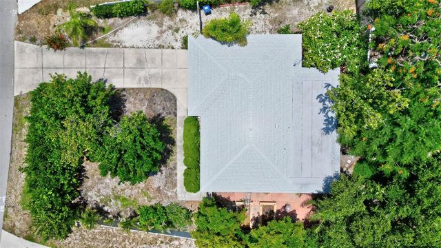 2730 SUNSET BEACH DRIVE, Venice, FL 34293