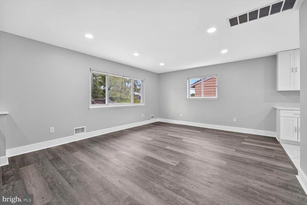 4705 MEDORA DR, Suitland, MD 20746