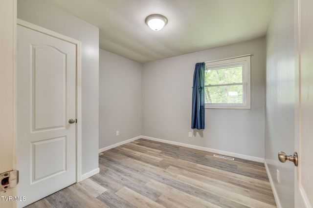 2610 Grassy Creek Road, Greeneville, TN 37743