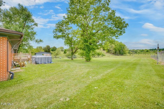 2610 Grassy Creek Road, Greeneville, TN 37743