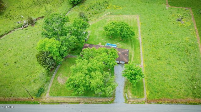 2610 Grassy Creek Road, Greeneville, TN 37743