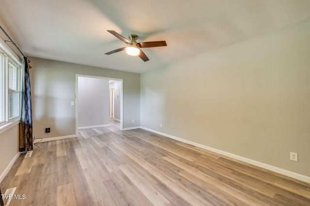 2610 Grassy Creek Road, Greeneville, TN 37743