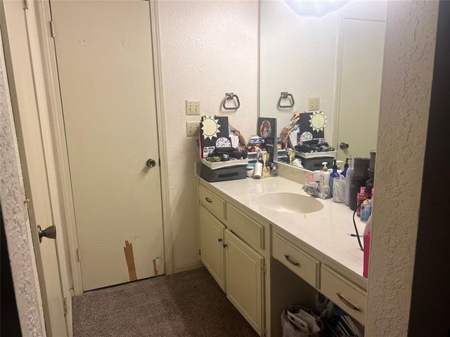 2533 W Hefner Road, Oklahoma City, OK 73120