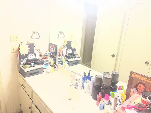 2533 W Hefner Road, Oklahoma City, OK 73120