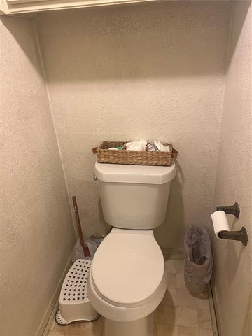 2533 W Hefner Road, Oklahoma City, OK 73120