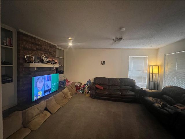 2533 W Hefner Road, Oklahoma City, OK 73120