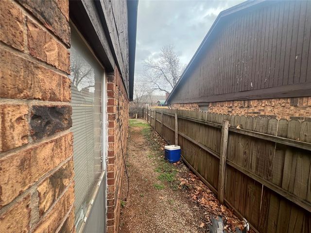 2533 W Hefner Road, Oklahoma City, OK 73120