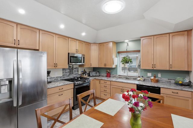 613 Lee Trevino Drive, Rio Communities, NM 87002