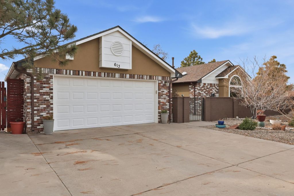 613 Lee Trevino Drive, Rio Communities, NM 87002