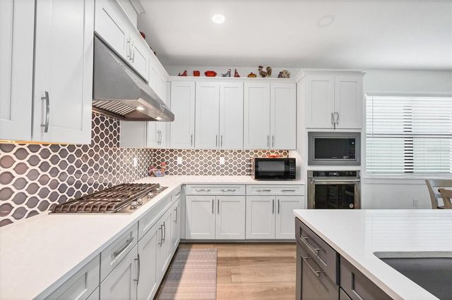 18500 MIDSUMMER PLACE, Venice, FL 34293