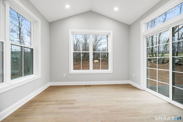 90 Meshomasic Trail, Portland, CT 06480