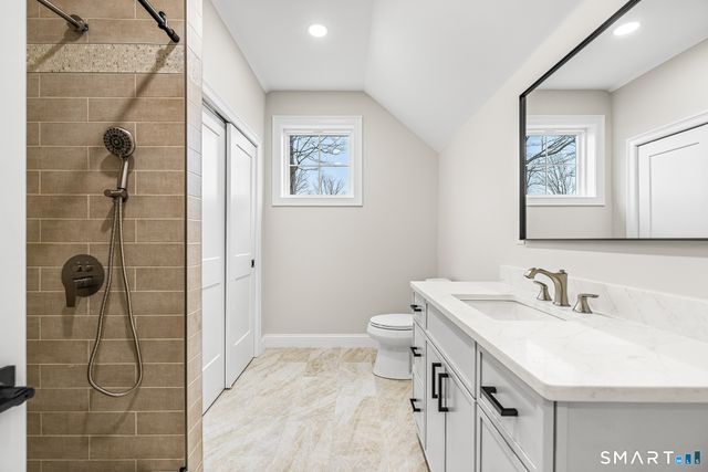 90 Meshomasic Trail, Portland, CT 06480