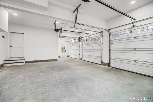 90 Meshomasic Trail, Portland, CT 06480