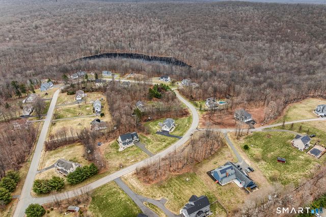 90 Meshomasic Trail, Portland, CT 06480