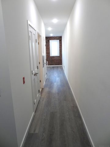 2806 Fairfield Avenue 103, Bridgeport, CT 06605