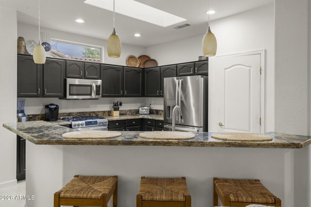 16028 W VERBENA Lane, Surprise, AZ 85374