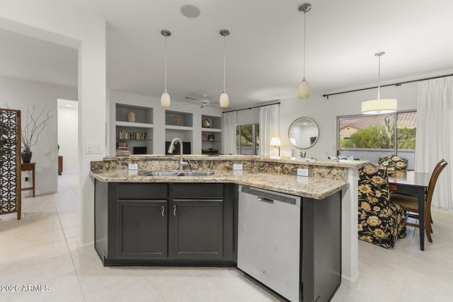 16028 W VERBENA Lane, Surprise, AZ 85374
