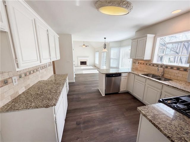 919 Colony Creek Drive, Lawrenceville, GA 30043