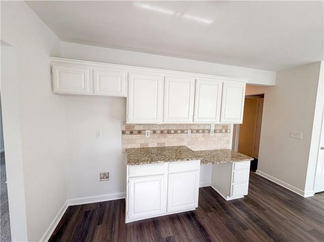 919 Colony Creek Drive, Lawrenceville, GA 30043