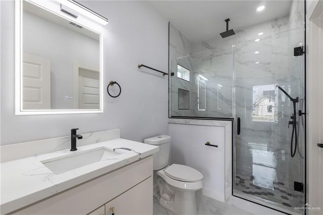 2601 Julian Street, Harlingen, TX 78552