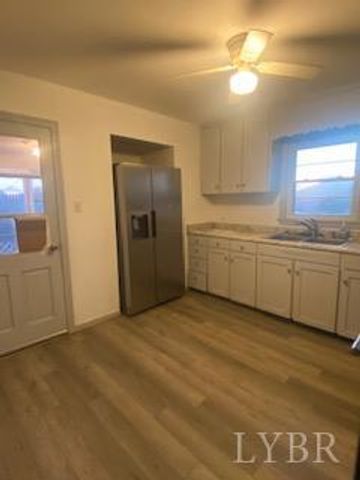 6101 Goode Road, Goode, VA 24556