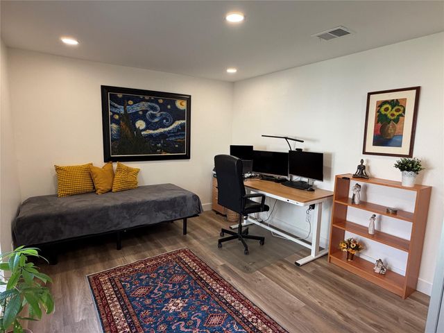 1602 Big Lake Drive, Houston, TX 77077