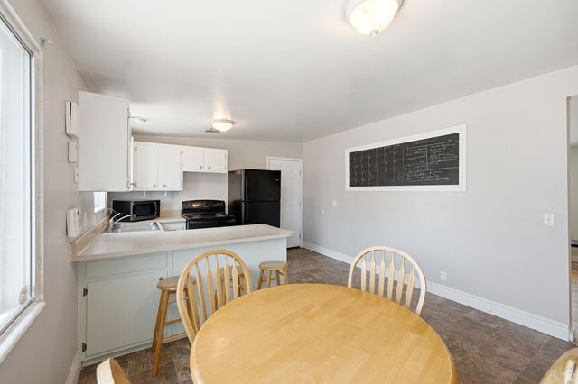 3881 S BONNIEWOOD DR, West Valley City, UT 84119