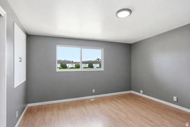 3881 S BONNIEWOOD DR, West Valley City, UT 84119