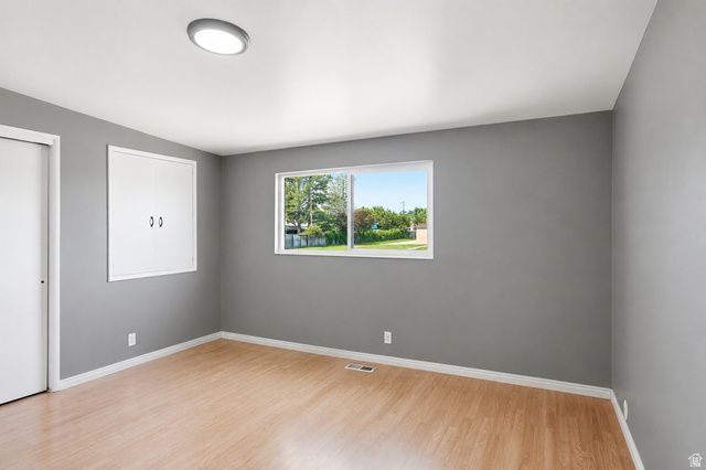 3881 S BONNIEWOOD DR, West Valley City, UT 84119