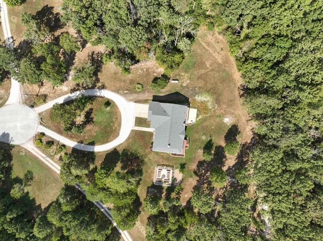 444 Sweetbriar Drive, Marshfield, MO 65706