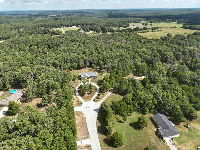 444 Sweetbriar Drive, Marshfield, MO 65706