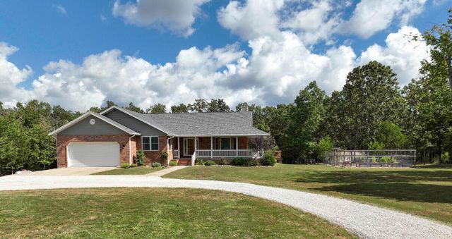 444 Sweetbriar Drive, Marshfield, MO 65706