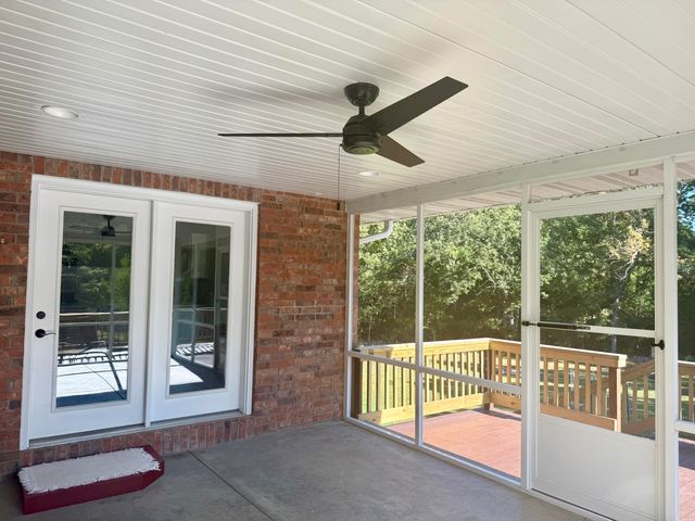 444 Sweetbriar Drive, Marshfield, MO 65706