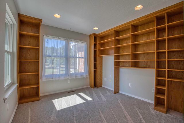 444 Sweetbriar Drive, Marshfield, MO 65706