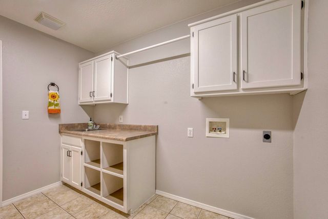 444 Sweetbriar Drive, Marshfield, MO 65706