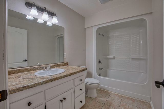 444 Sweetbriar Drive, Marshfield, MO 65706