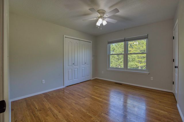 444 Sweetbriar Drive, Marshfield, MO 65706