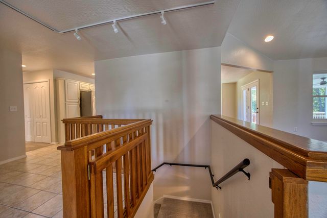 444 Sweetbriar Drive, Marshfield, MO 65706