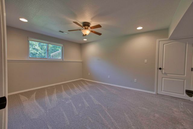 444 Sweetbriar Drive, Marshfield, MO 65706