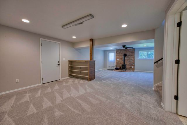 444 Sweetbriar Drive, Marshfield, MO 65706