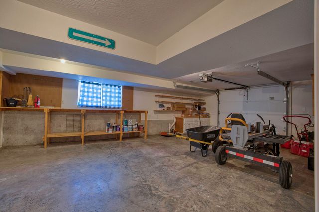 444 Sweetbriar Drive, Marshfield, MO 65706